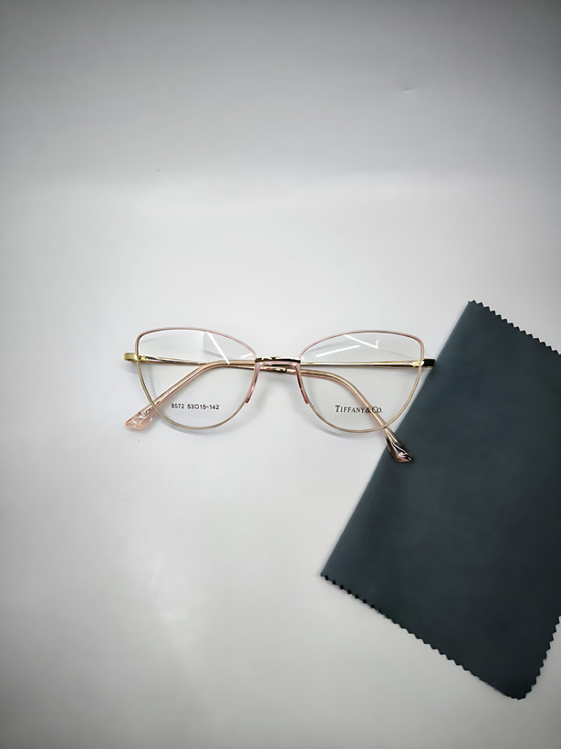 عینک طبی زنانه Tiffany & Co کد 8572