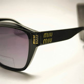 عینک آفتابی پلاریزه زنانه MIU MIU کد 88106