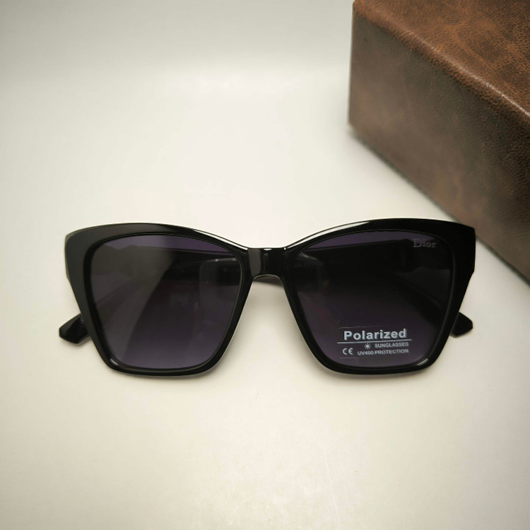 عینک آفتابی پلاریزه زنانه Dior کد 88026