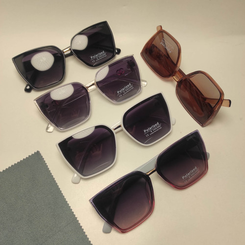 عینک آفتابی پلاریزه زنانه CHANEL کد 8846