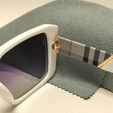 عینک آفتابی پلاریزه زنانه BURBERRY کد 8905