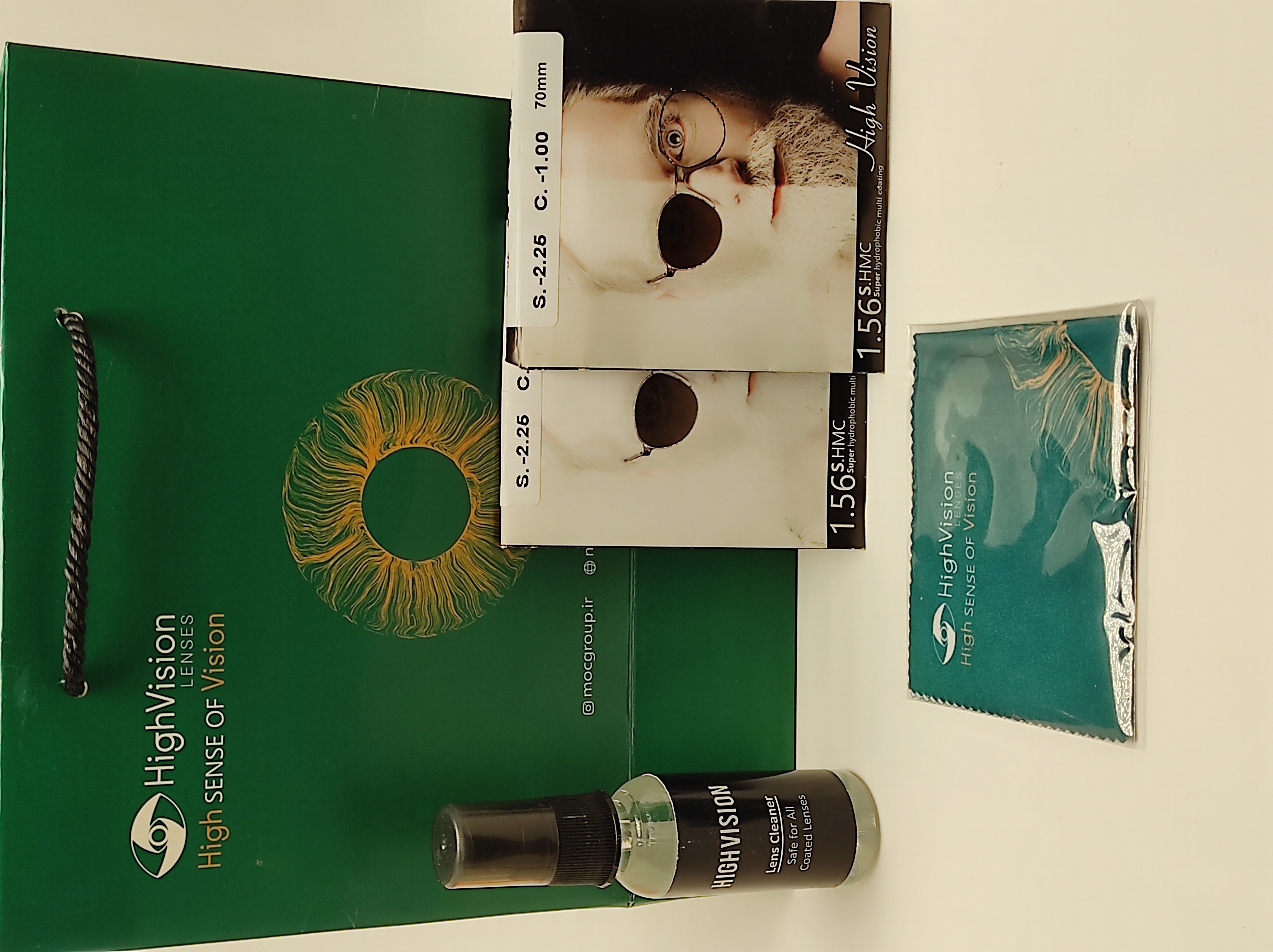 عدسی فتوکرومیک ترانزیشن 1.56 هایویژن High Vision - عدسی - فرزاد اپتیکال